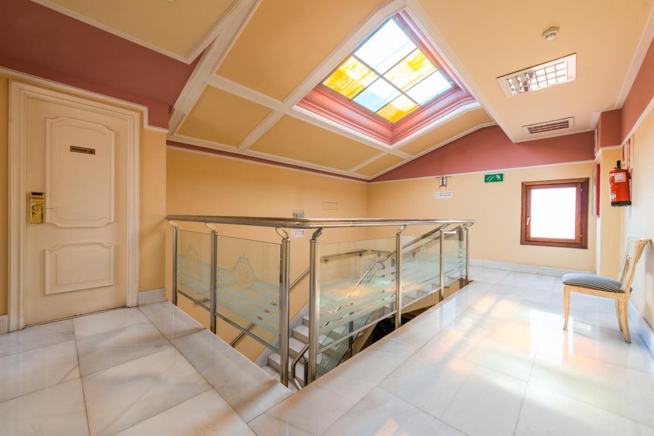 Hospedium Hotel Blu Sondika Екстериор снимка