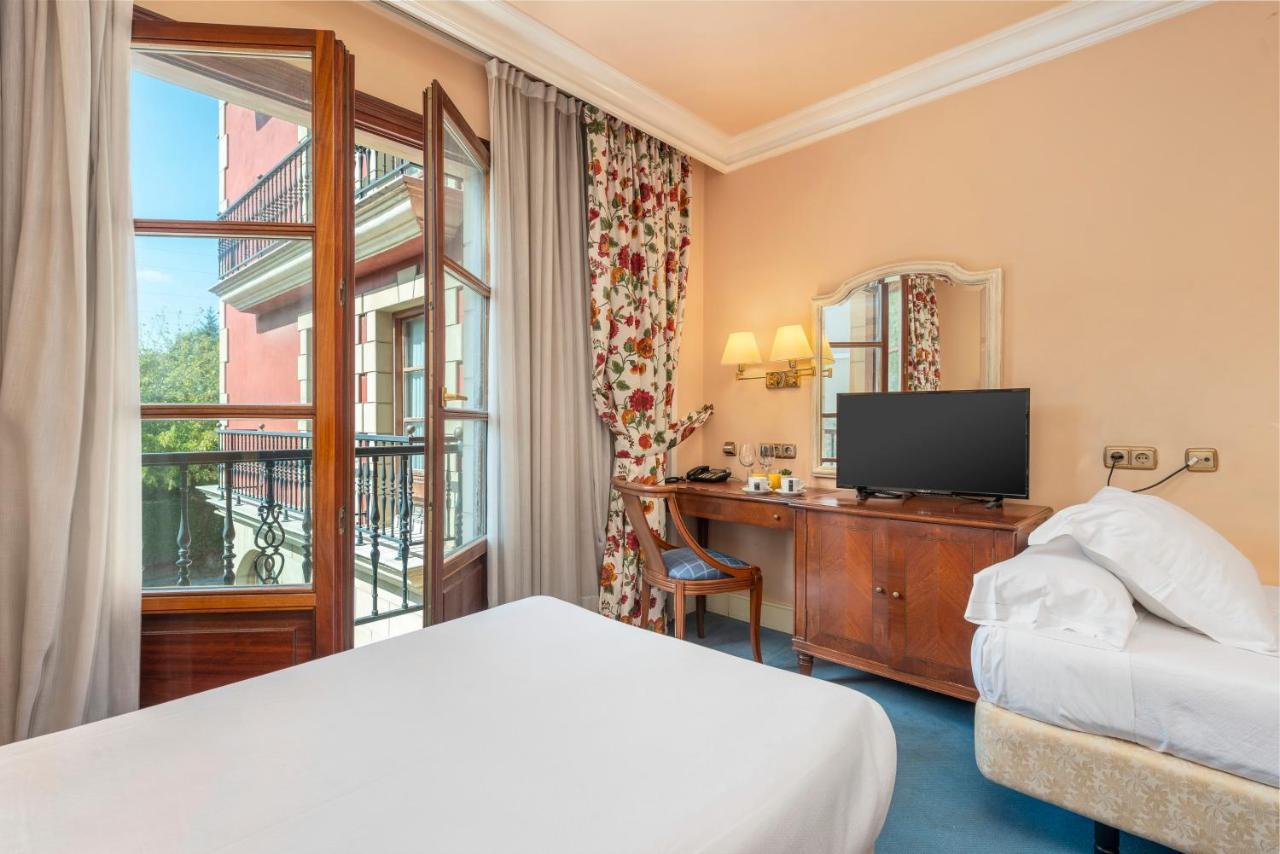 Hospedium Hotel Blu Sondika Екстериор снимка