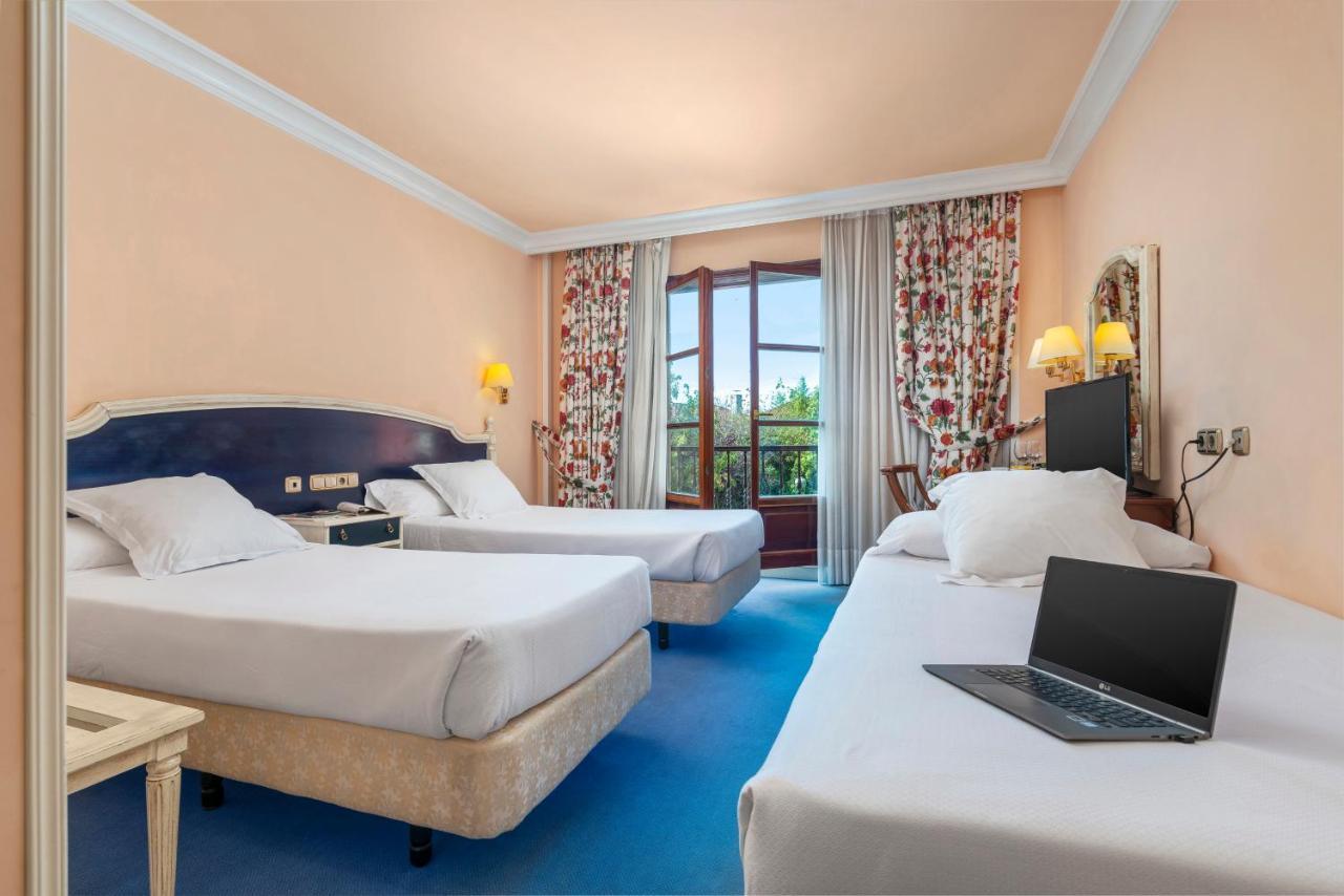 Hospedium Hotel Blu Sondika Екстериор снимка